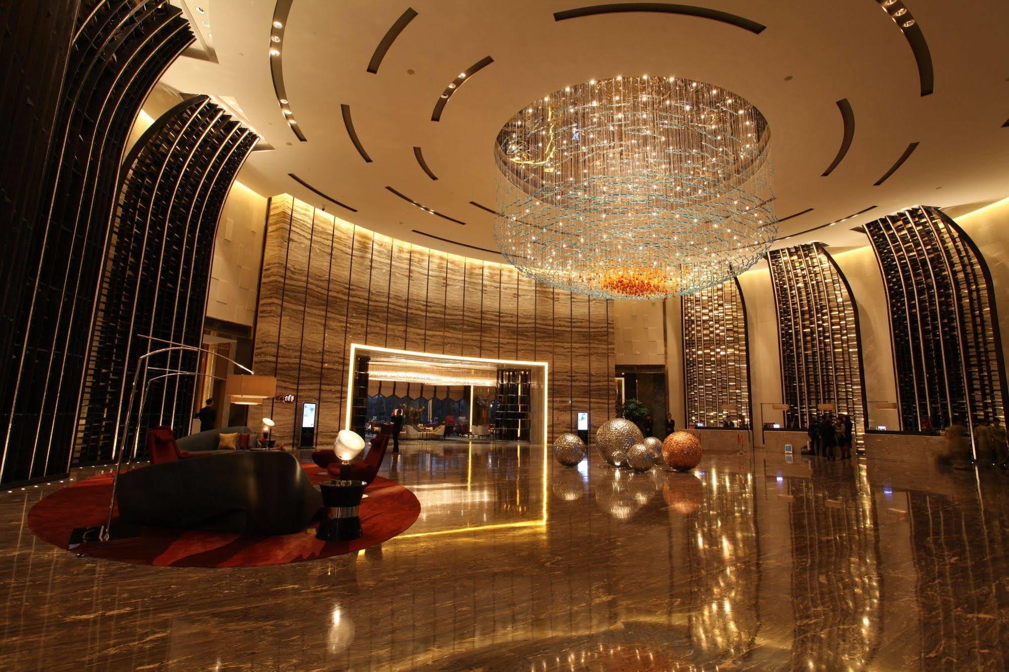 Hotel Wanda Realm Ťiang-men Exteriér fotografie