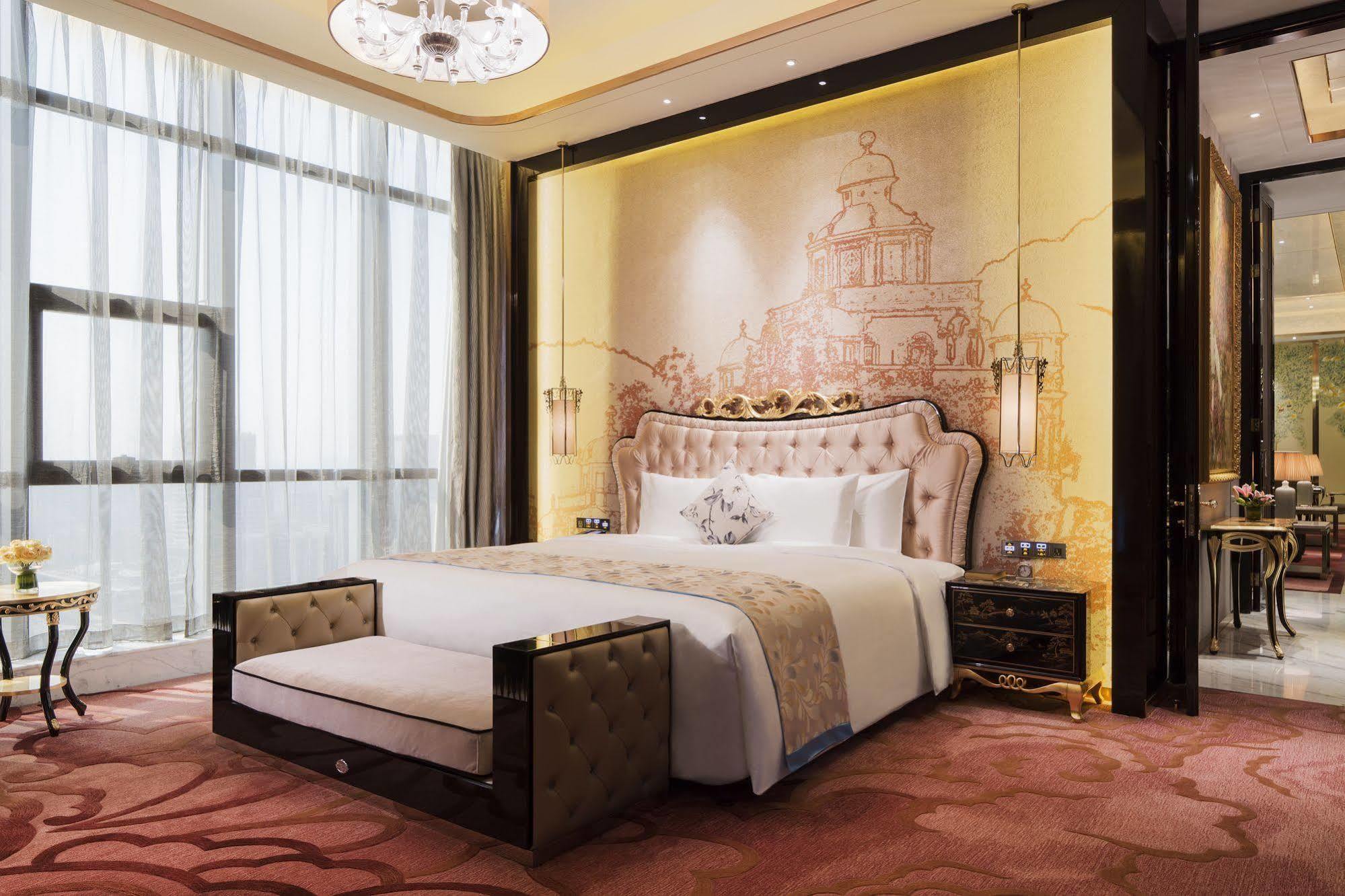 Hotel Wanda Realm Ťiang-men Exteriér fotografie